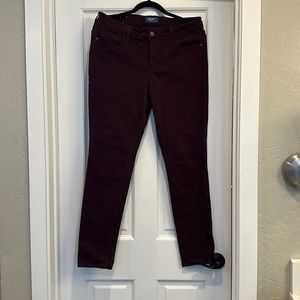 Old navy rock star mid rise burgundy stretch pants. Size 12